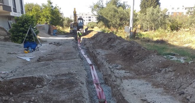 Atatürk ve Hürriyet Mahallelerinde Kanalizasyon Hattı Sağlıklı Hale Geliyor