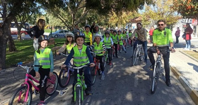 Çocuk Trafik Eğitim Parkı’nda Öğrencilerimiz Eğitimlerine Devam Ediyor