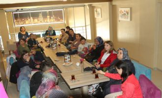 Akhisar'da Down Sendormlu bireylerde aile eğitim semineri