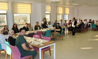 Akhisar’da Türkiye Diş Hekimliği Günü kutlandı