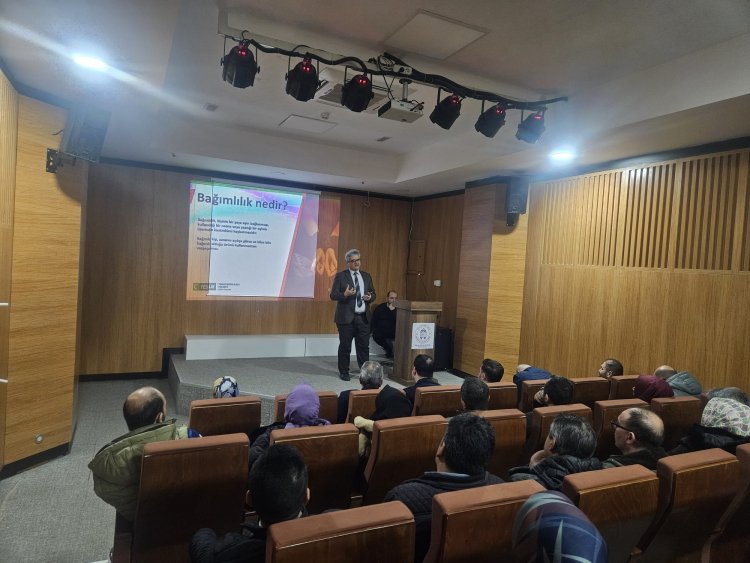 AKHİSAR HALK EĞİTİMİ MERKEZİ MÜDÜRLÜĞÜ