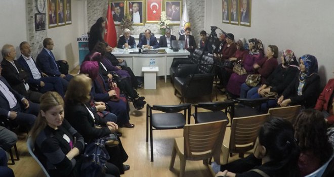 AK Parti Akhisar ilçe danışma meclis toplantısı yapıldı