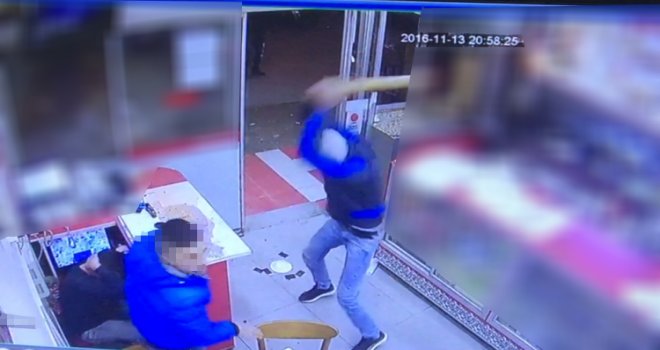 Akhisar'da bir işyerine saldırı