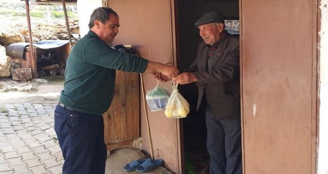 Akhisar'da Din Görevlileri Sosyal Destek Hizmetinde