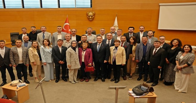 Akhisar’da yeni dönemin ilk meclis toplantısı yapıldı