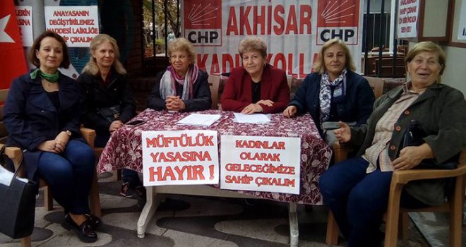 CHP Kadın Kolları Müftülere Verilen Nikah Kıyma Yetkisini Protesto Etti