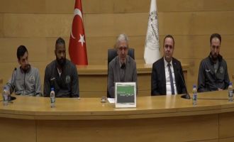 Akhisar Belediye Basketbol Takımı Başarıyla Yükseliyor