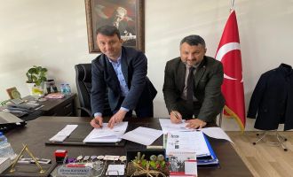 Akhisar Belediyesi ile Eksen Kurs Merkezi protokol imzaladı
