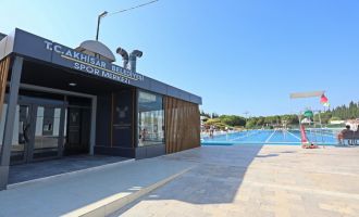 Akhisar Belediyesi Spor Merkezi Açıldı