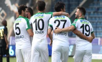 Akhisar Belediyespor deplasmanda Osmanlıspor'u 4-0 yendi