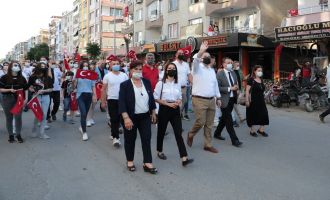 Akhisar’da 19 Mayıs Yürüyüşü