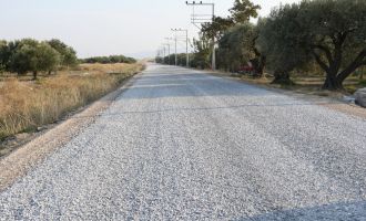 Akhisar'da Yollar Büyükşehir'le Konfora Ulaşıyor