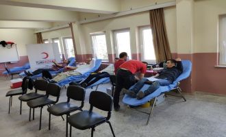 Ayvaz Dede İHO'da Kan Bağışı Kampanyası