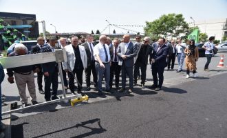 Başkan Ergün, Akhisar'da Asfalt Çalışmasını İnceledi