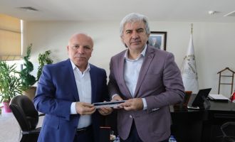 Başkan Hızlı, Erzurum Büyükşehir Belediye Başkanını konuk etti