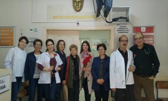 CHP Kadın Kolları Sağlık Çalışanlarını Unutmadı