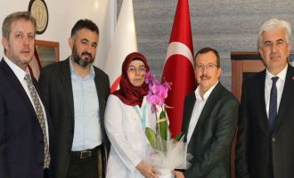 Milletvekili Uğur Aydemir ve Belediye Başkanı Salih Hızlı Ağız ve Diş Sağlığı haftasını kutladı