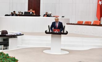 Vehbi Bakırlıoğlu’ndan Akhisar’a Ziraat Fakültesi Açılsın Teklifi