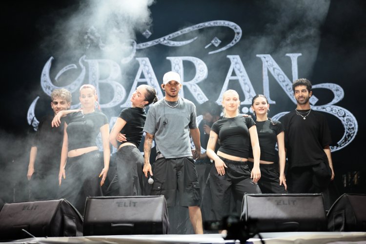 567. Akhisar Çağlak Festivali Baran Mengüç Konseriyle Muhteşem Bir Kapanış Yaptı!